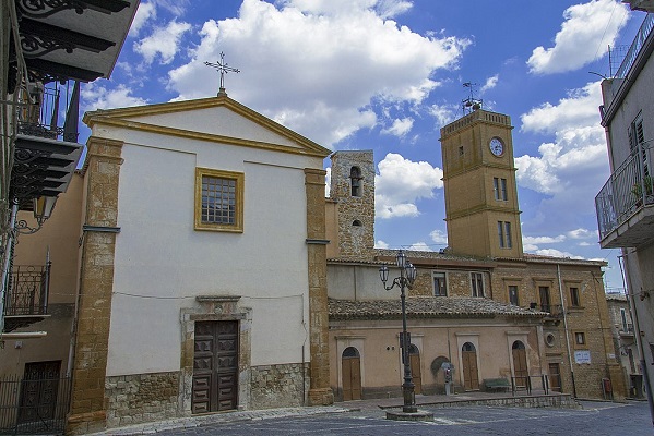 Pietraperzia
